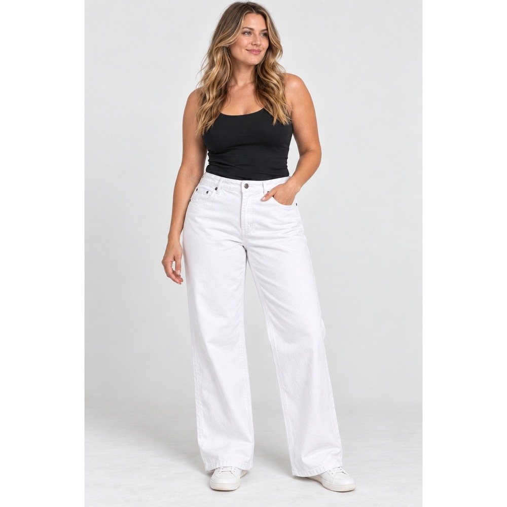 KBB by Kahlana White Straight Leg Mid Rise Cotton Denim Jeans Size 8